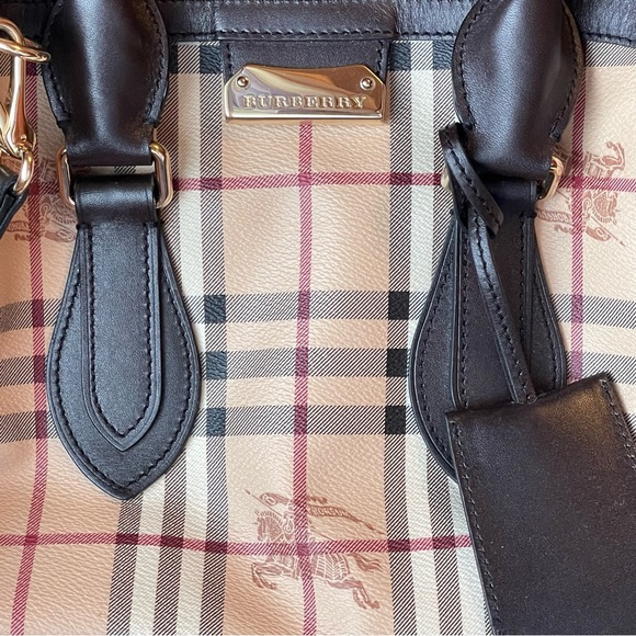 Burberry Haymarket Gladstone tote shoulder bag - Picture 2 of 16